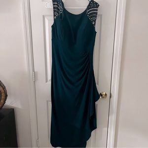 RM Richard’s Green formal dress
